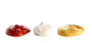 Beyaz arka plan üzerinde izole farklı sos