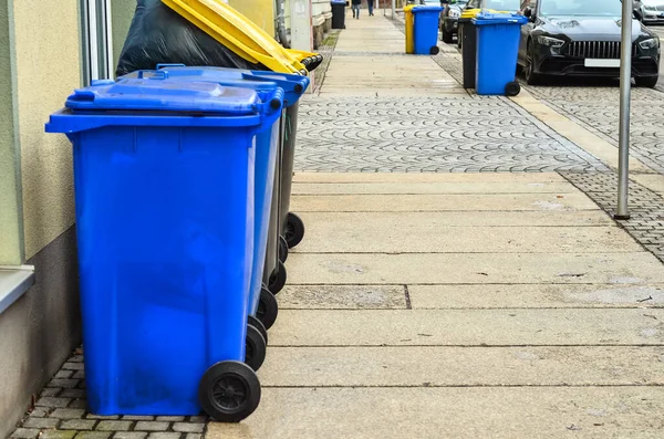 Garbage Containers City Street — Stock Photo, Image
