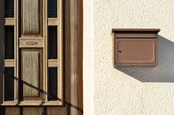 Blick Auf Briefkasten Hauswand — Stockfoto