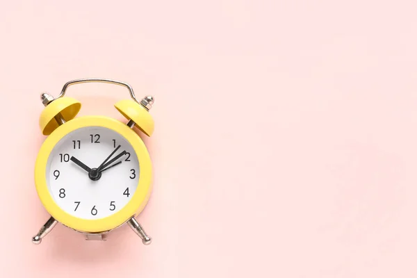 Yellow Alarm Clock Pink Background — Stock Photo, Image