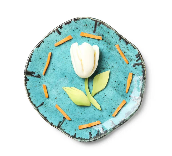Teller Mit Kinderfrühstück Tulpenform Auf Weißem Hintergrund — Stockfoto
