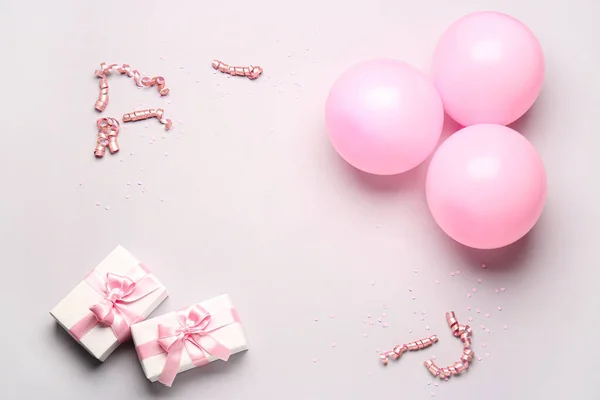 Composição Com Balões Cor Rosa Fitas Caixas Presente Serpentina Sobre — Fotografia de Stock