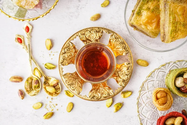 Glass Tea Turkish Delight White Background — Stock Photo, Image