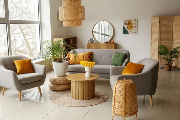 Interior Cozy Living Room Sofa Armchairs Flower Vase Coffee Table — Stock Photo, Image