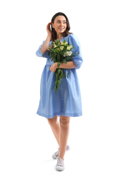 Νεαρή Γυναίκα Μπλε Φόρεμα Λουλούδια Alstroemeria Λευκό Φόντο — Φωτογραφία Αρχείου