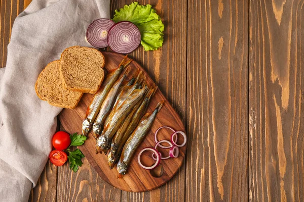Board Delicious Smoked Capelin Vegetables Bread Wooden Background — Stock Photo, Image