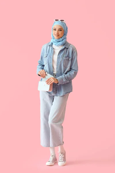 Stylish Muslim Woman Blue Hijab Pink Background — Stock Photo, Image