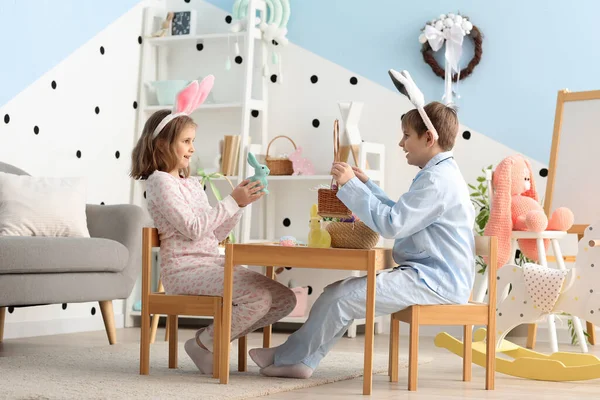 Little Children Easter Eggs Toy Rabbit Home — Stock Photo, Image