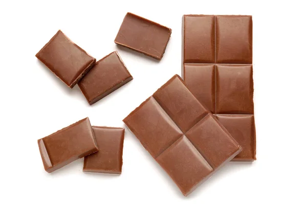 Trozos Sabroso Chocolate Aislado Sobre Fondo Blanco —  Fotos de Stock