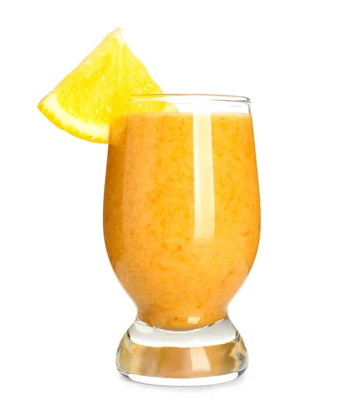 白い背景に隔離された健康的なオレンジスムージーのガラス — ストック写真