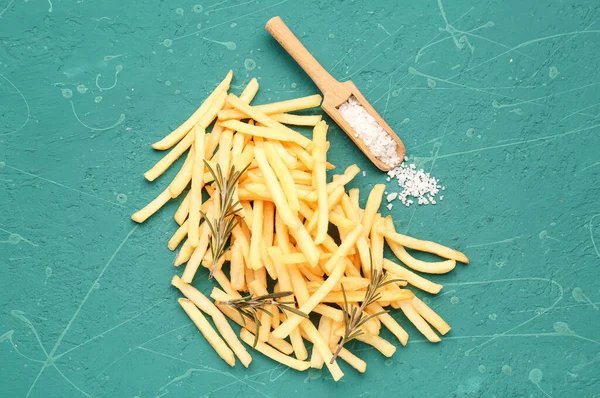 Tasty French Fries Salt Green Background — Stock Photo, Image