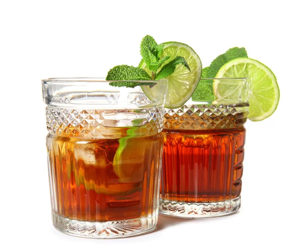 Glasses Cold Rum Lime White Background — Stock Photo, Image