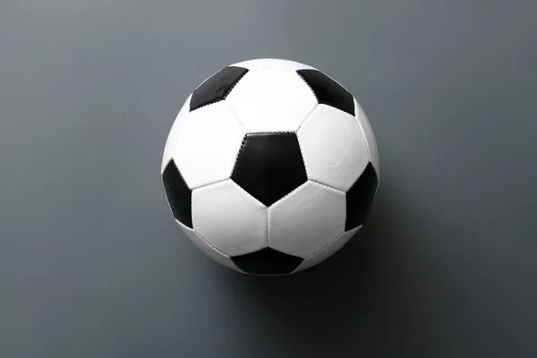 Piłka Nożna Szarym Tle — Zdjęcie stockowe