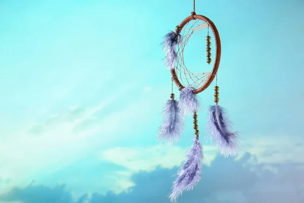 Beautiful Dream Catcher Hanging Blue Sky — Stock Photo, Image