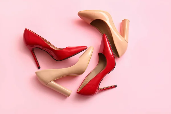 Sapatos Salto Alto Moda Fundo Rosa — Fotografia de Stock