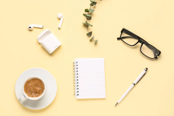 Composition Blank Notebook Coffee Cup Glasses Yellow Background — Stock Photo, Image
