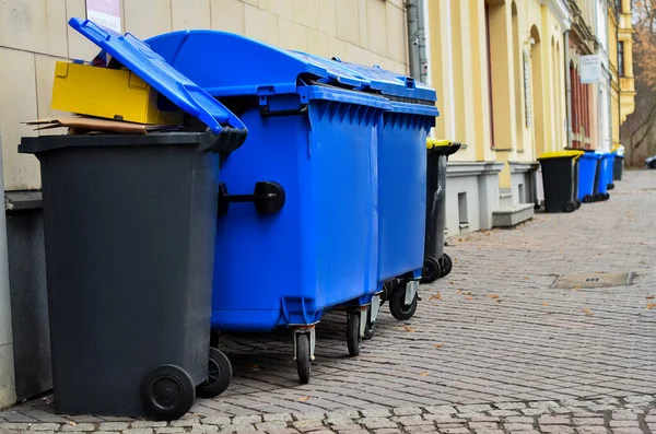 Garbage Containers City Street — Stock Photo, Image