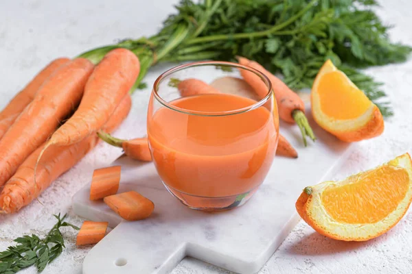 Board Glass Tasty Carrot Juice White Background — Stock Photo, Image