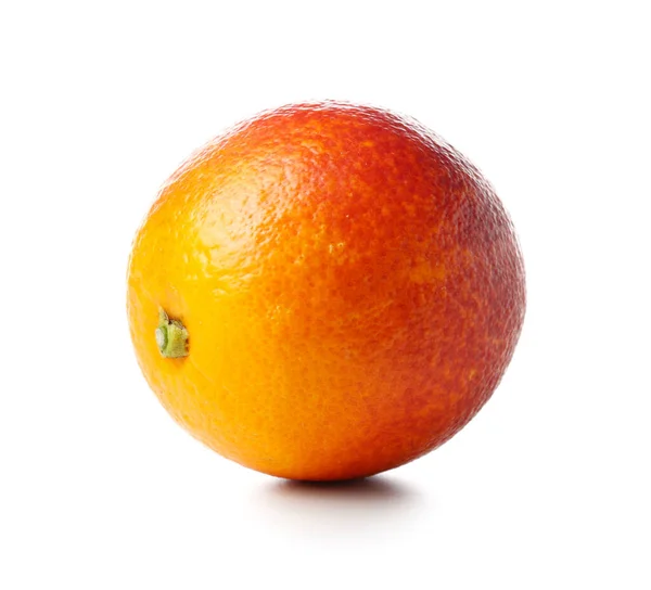 白い背景の上の全体のおいしい血オレンジの果物 — ストック写真