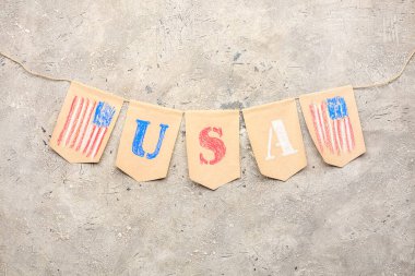 Amerikan bayrakları grunge arka planda. Anma Günü kutlaması