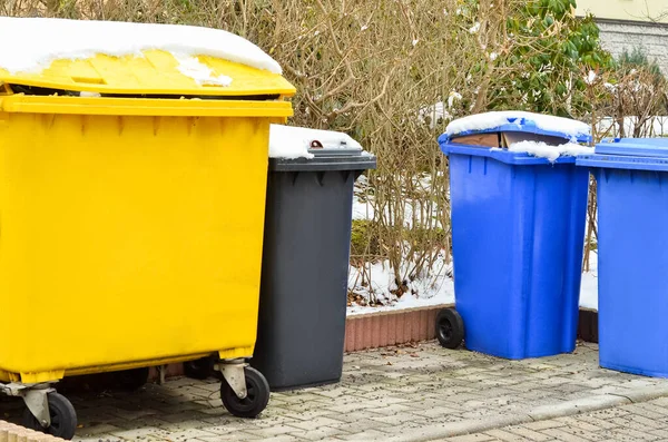 View Garbage Containers City Winter Day — Stock Photo, Image