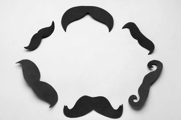 Cadre Papier Noir Moustaches Sur Fond Gris — Photo