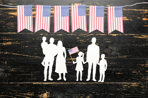 Family Figures Usa Flags Dark Wooden Background Memorial Day Celebration — Stock Photo, Image