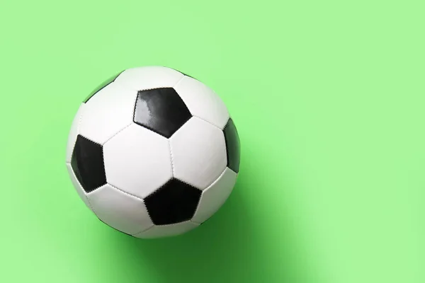 Pelota Fútbol Sobre Fondo Verde —  Fotos de Stock