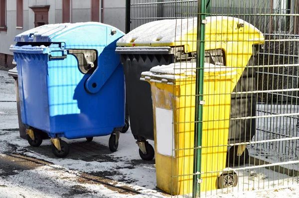 View Garbage Containers City Winter Day — Stock Photo, Image