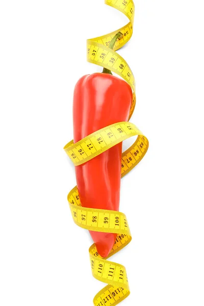 Rode Peper Gele Meetlint Witte Achtergrond Dieetconcept — Stockfoto