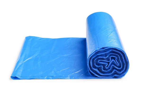 Голубой Рулон Мусорных Пакетов Изолированных Белом Фоне — стоковое фото
