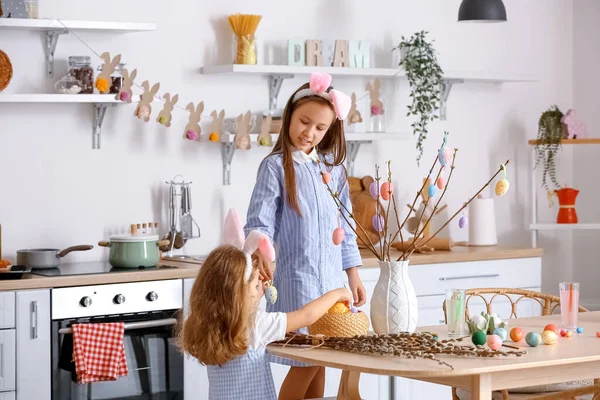 Little Girls Decorating Tree Branches Easter Eggs Kitchen — Stock Photo, Image