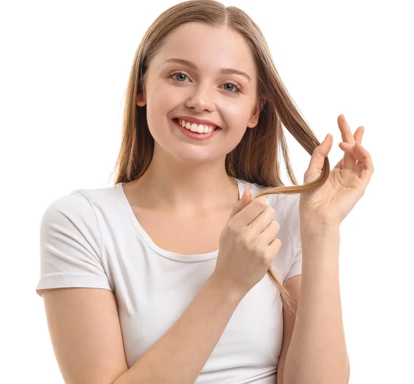 Hübsche Junge Frau Mit Langen Gesunden Haaren Auf Weißem Hintergrund — Stockfoto