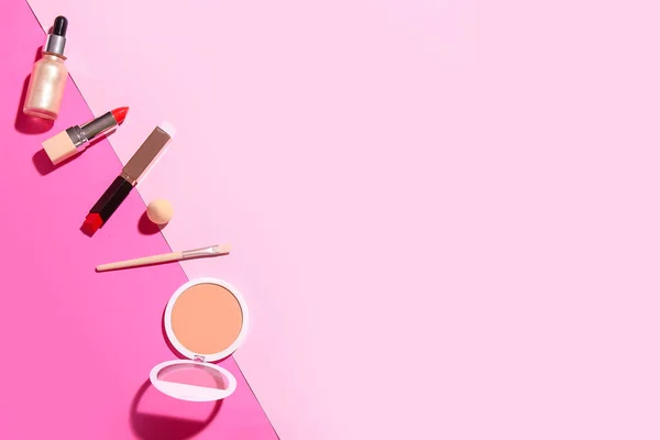 Lipsticks Powder Brush Sponge Pink Background — Stock Photo, Image