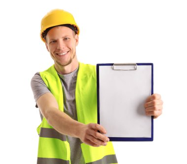 Beyaz arkaplanda panosu olan erkek mühendis