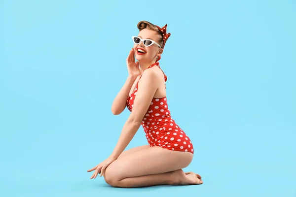Young Pin Woman Polka Dot Swimsuit Blue Background — 图库照片