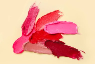 Bej arkaplanda ruj izleri