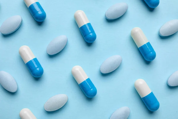 Různé Pilulky Modrém Pozadí — Stock fotografie