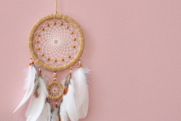 Dream Catcher Hanging Pink Wall Closeup — Stock Photo, Image