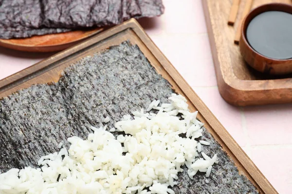 Wooden Board Nori Rice Table Closeup — Stock Photo, Image