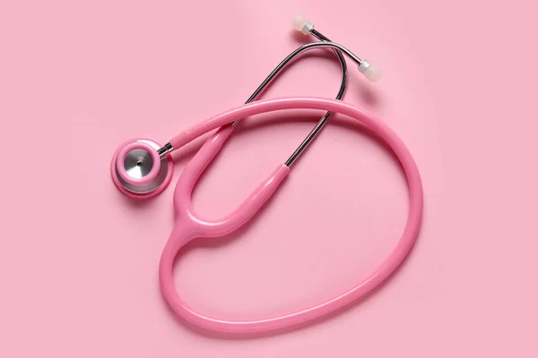 Nowoczesny Stetoskop Różowym Tle — Zdjęcie stockowe