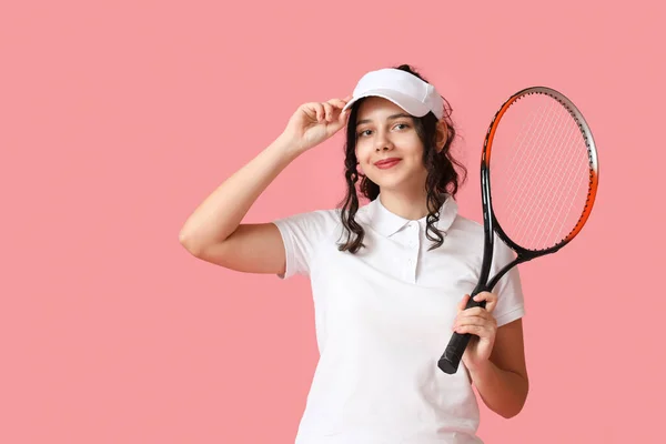 Юный Теннисист Ракеткой Розовом Фоне — стоковое фото