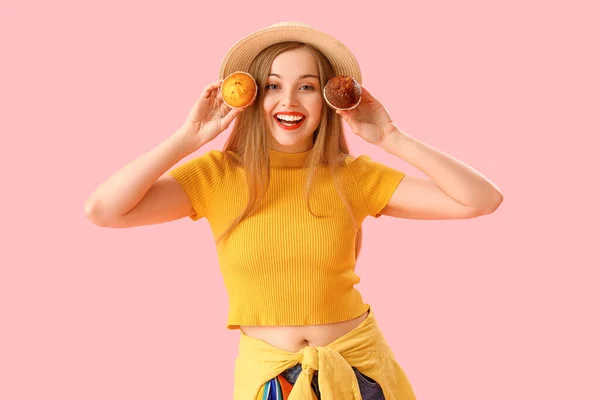 Young Woman Hat Tasty Muffins Pink Background — Stock Photo, Image