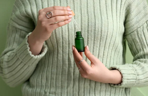 Woman Bottle Cuticle Oil Closeup — Stock Photo, Image