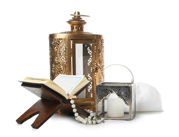 Muslim Lamps Koran Hat White Background — Stock Photo, Image