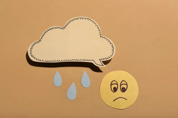 Sad Smile Paper Drops Speech Bubble Brown Background Dialogue Concept — Stock Photo, Image