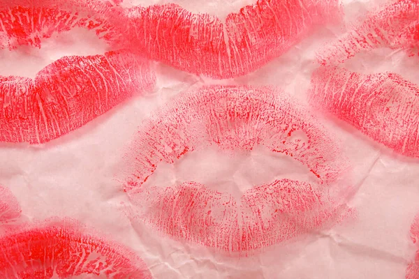 Läppstift Kyss Märken Rosa Papper Blad Närbild — Stockfoto