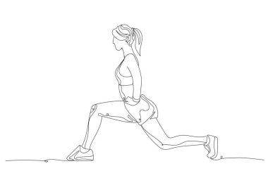Sportif kadın beyaz arka plan üzerinde egzersiz yapıyor.