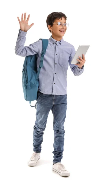 Kleiner Schüler Mit Tablet Computer Auf Weißem Hintergrund — Stockfoto