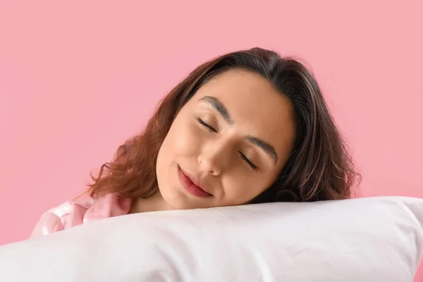 Young Brunette Woman Pillow Pink Background Closeup — Stock Photo, Image